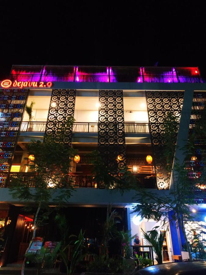 Dejavu 2.0 Hotel Bajo Komodo ลาบวนบาโจ ภายนอก รูปภาพ
