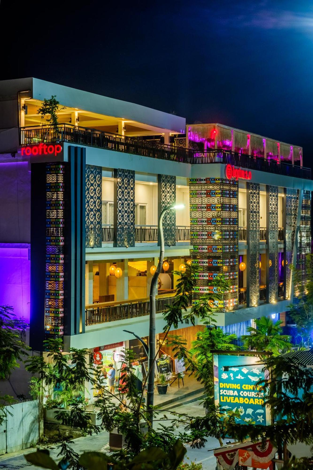 Dejavu 2.0 Hotel Bajo Komodo ลาบวนบาโจ ภายนอก รูปภาพ