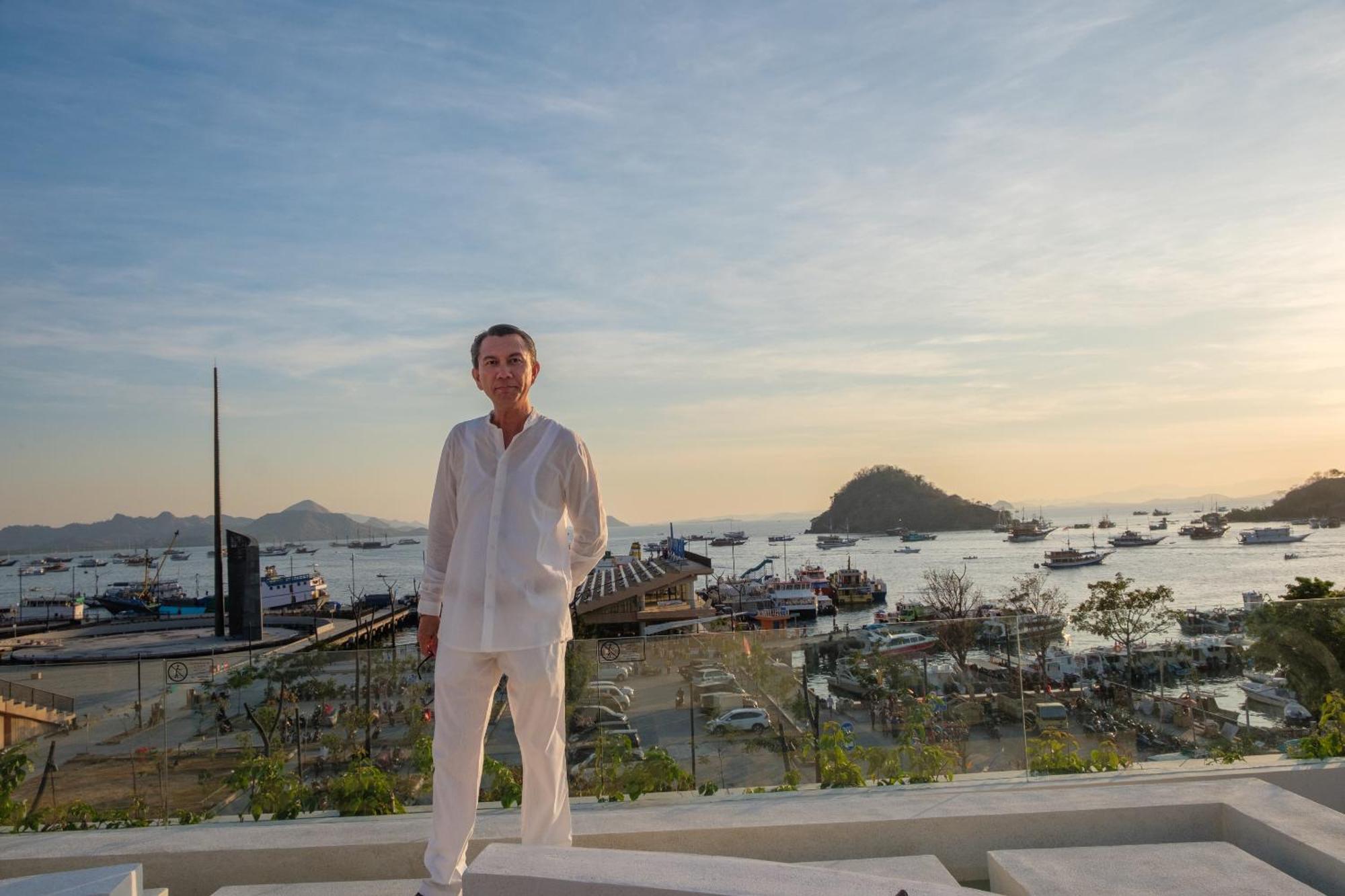 Dejavu 2.0 Hotel Bajo Komodo ลาบวนบาโจ ภายนอก รูปภาพ